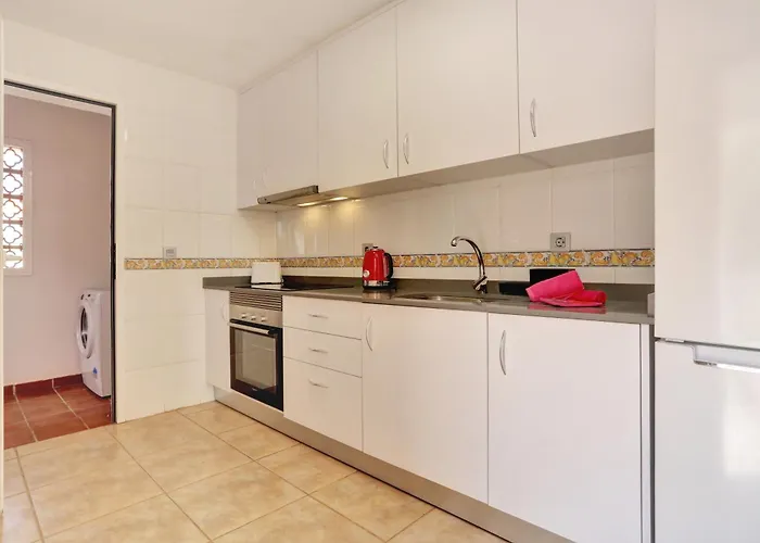 Georgina 科斯塔卡莱塔